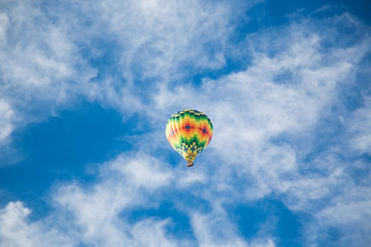 Hot air balloon in skies above Sedona